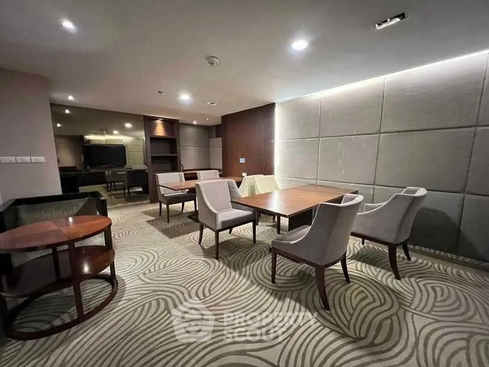 Luxurious modern living room with elegant furniture and ambient lighting