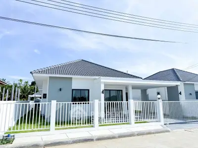 image_rental-28043136