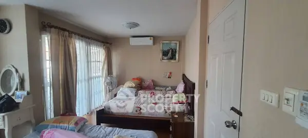 image_rental-7837734