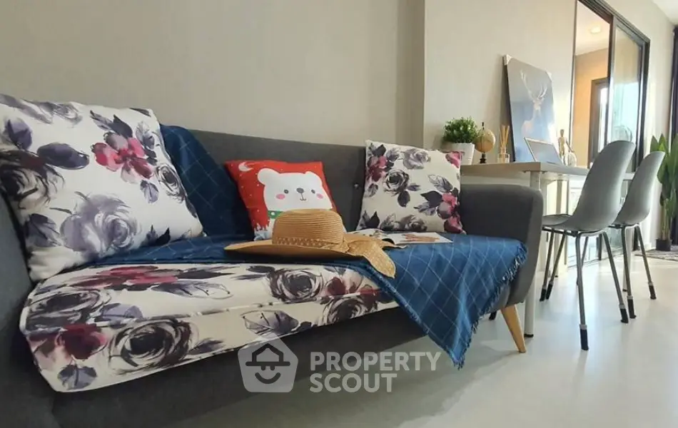 Screenshot 2568-11-11 at 23.49.21.jpg