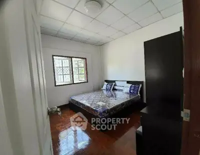 image_rental-28512475