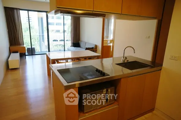 image_rental-5258718