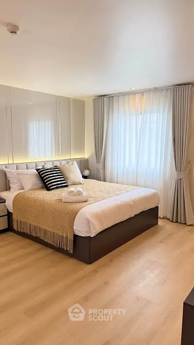 image_rental-31880425