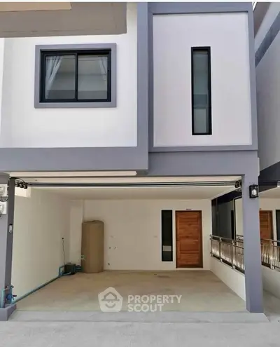 image_rental-27863332