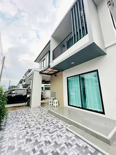 image_rental-31540295