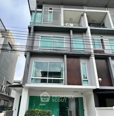 image_rental-27310873