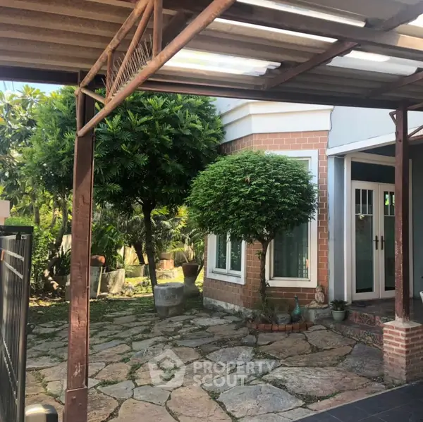 image_rental-6025388