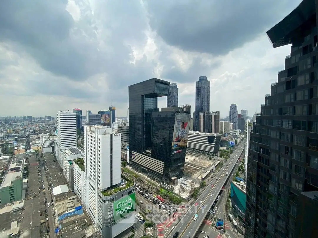 Stunning cityscape view showcasing modern skyscrapers and bustling urban life.