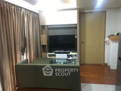  2 Bedrooms Condo -5