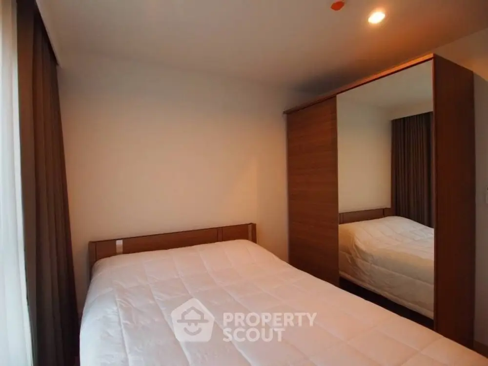  1 Bedroom Condo at The Base Rama 9 Ramkhamhaeng-3