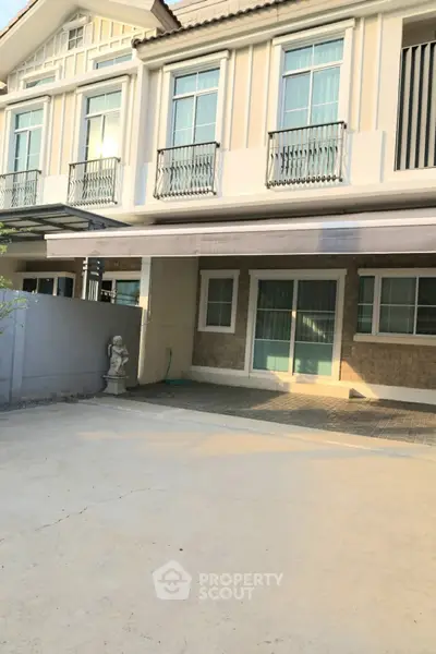 image_rental-30389860