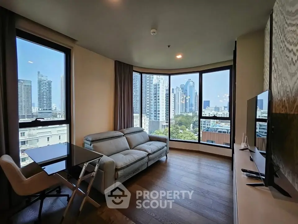 Luxurious living room with stunning city view and modern furnishings