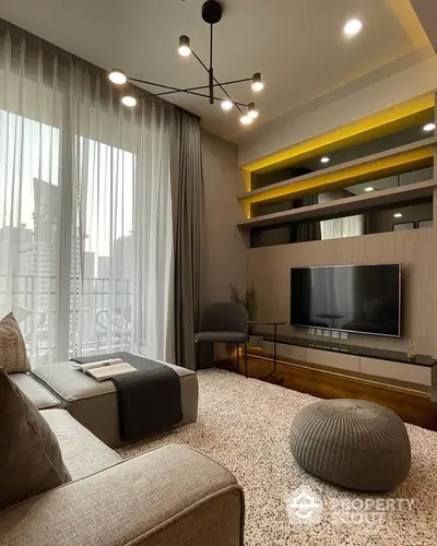  2 Bedrooms Condo at Quattro By Sansiri-5