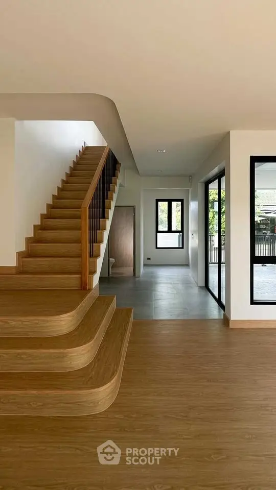 image_rental-29391863