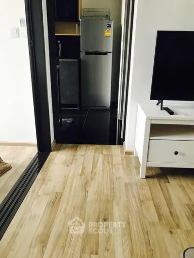 Fully Furnished 1 Bedroom Condo at The Line Jatujak Mochit-5