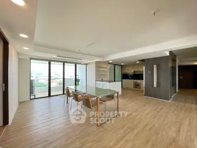 image_rental-21630584