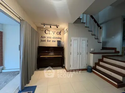 image_rental-30380493