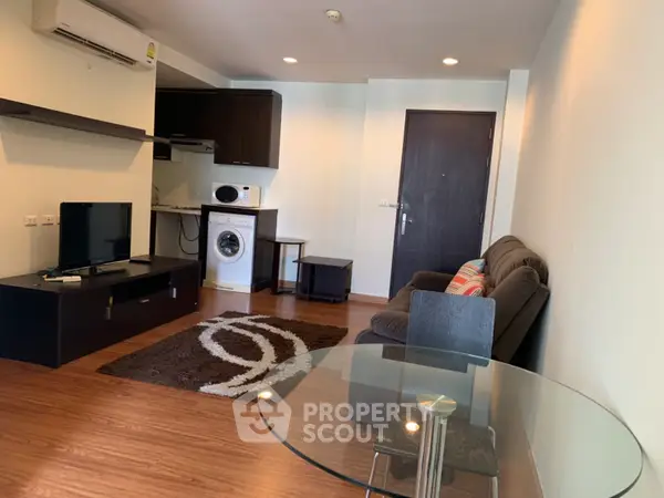 image_rental-5696973