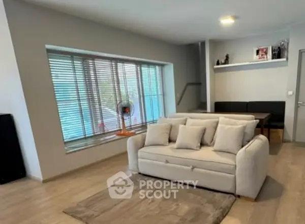 image_rental-31813787