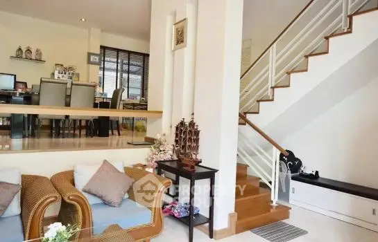 image_rental-6755537