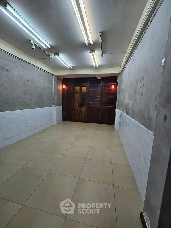 image_rental-27895982