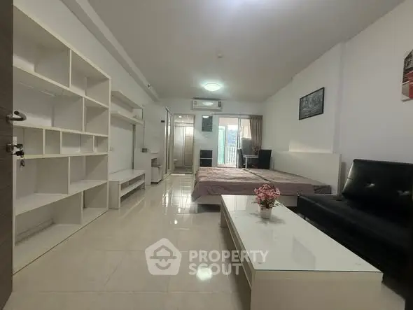 image_rental-28587731