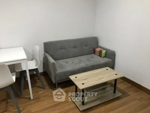  1 Bedroom Condo at Regent Home Sukhumvit 81-1