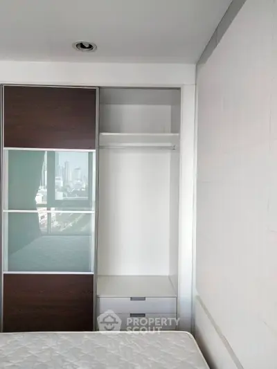 image_rental-31739345