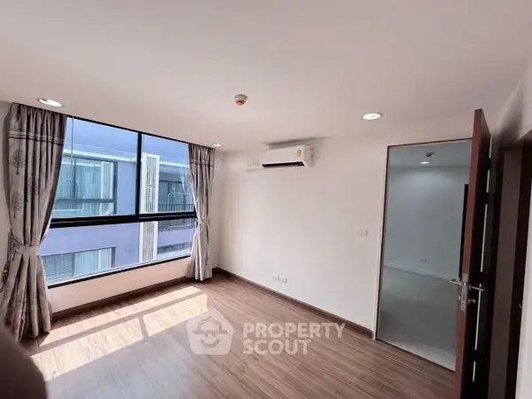 image_rental-30153267