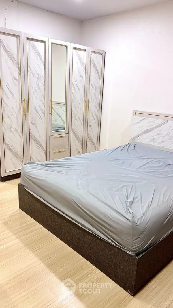 image_rental-29780458