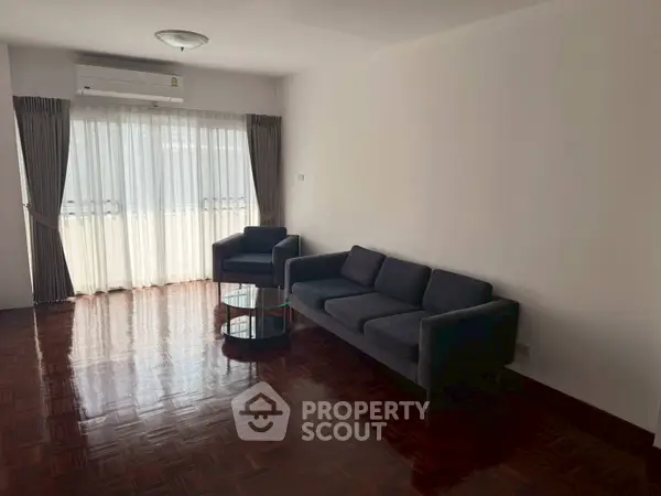 image_rental-30563084