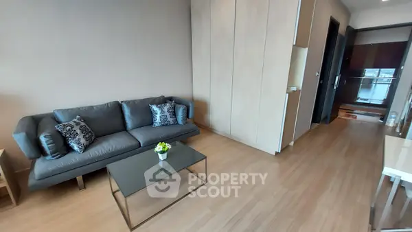 image_rental-31388155