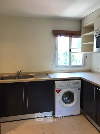  3 Bedrooms Condo at Sathorn Seven Residence-4