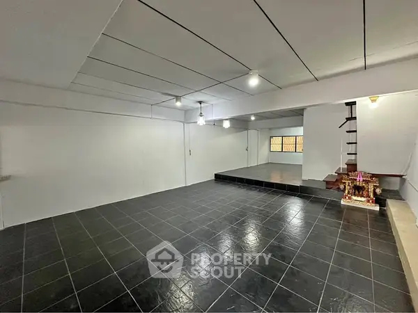 image_rental-27584860