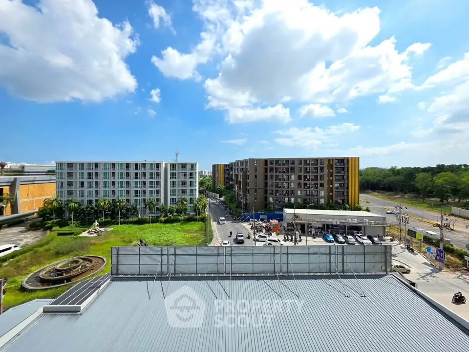 Stunning urban view with modern buildings and clear blue sky