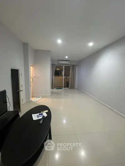 image_rental-15230663