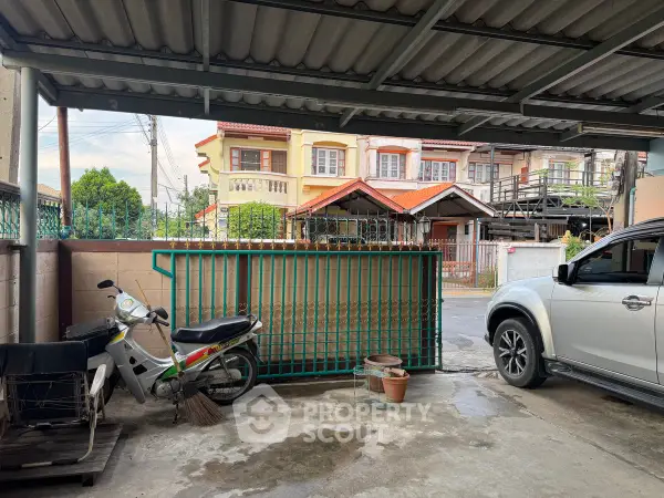 image_rental-27651200