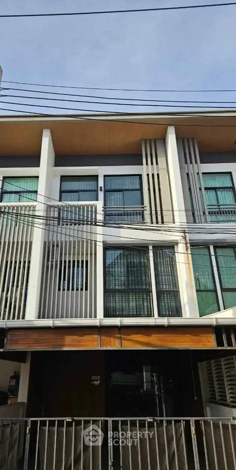 image_rental-26881650