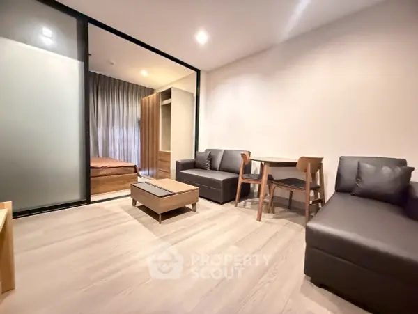 image_rental-28012940