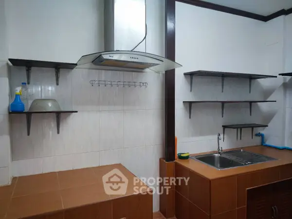 image_rental-29657258