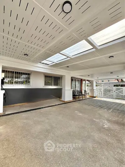 image_rental-31583416