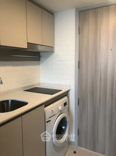 image_rental-31372213