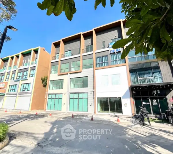 image_rental-27320896