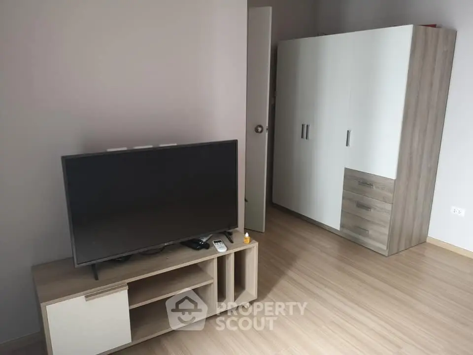 Fully Furnished 2 Bedrooms Condo at Plum Condo Chaengwattana Station-1