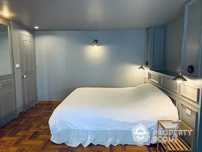 Fully Furnished 3 Bedrooms Apartment at Sissy Place-3