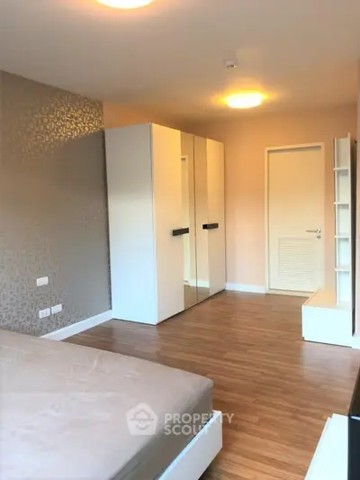  1 Bedroom Condo -2