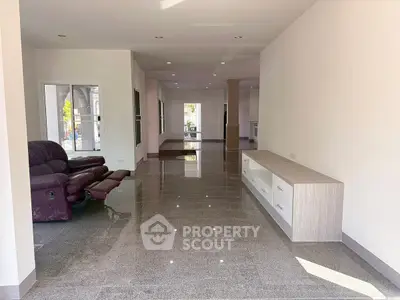 image_rental-28404548