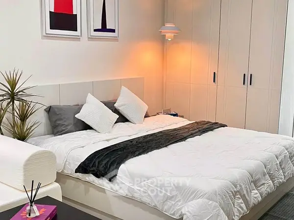 image_rental-29995607