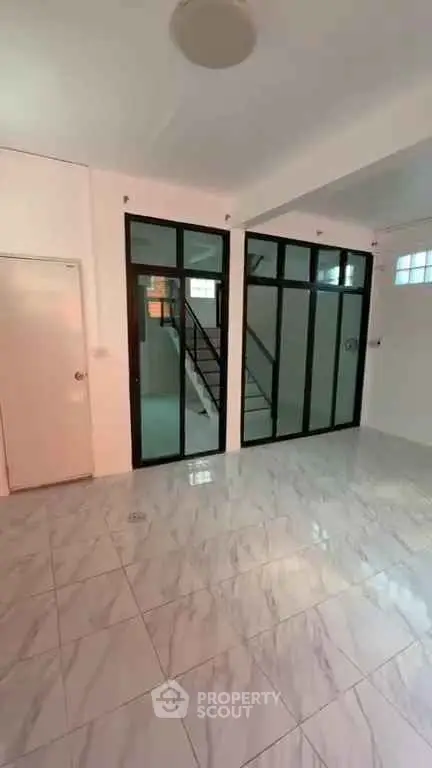 image_rental-29838549