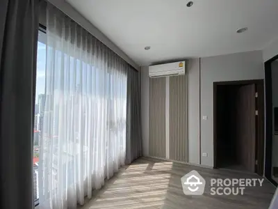  2 Bedrooms Condo at Ideo Mobi Asoke-3